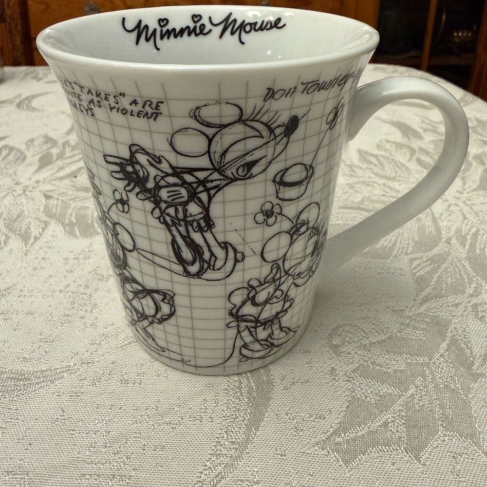 Disney Minnie Mouse Sketchbook mug